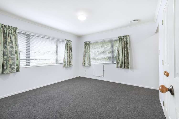 18 John Webb Drive Glenview_10