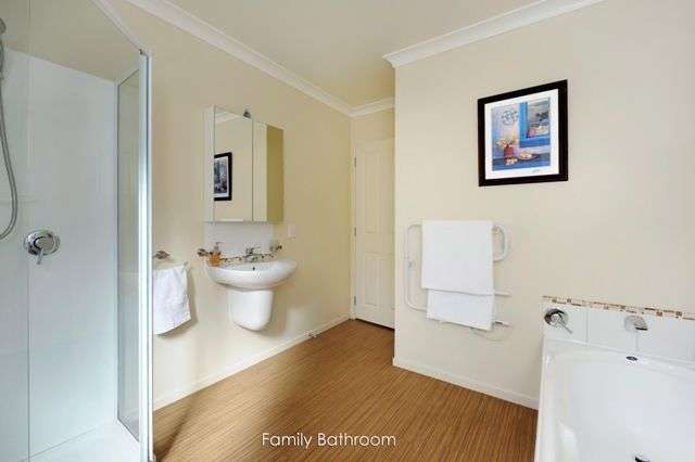 4 Ruth Taylor Avenue Stoke_4