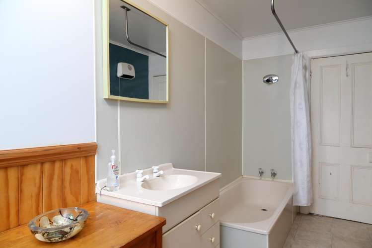 77 Romahapa Road Romahapa_8