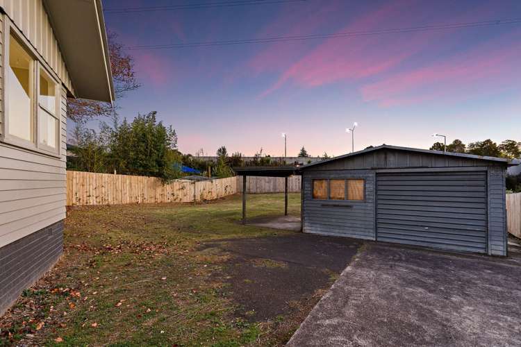 38 Titoki Street Te Atatu Peninsula_9