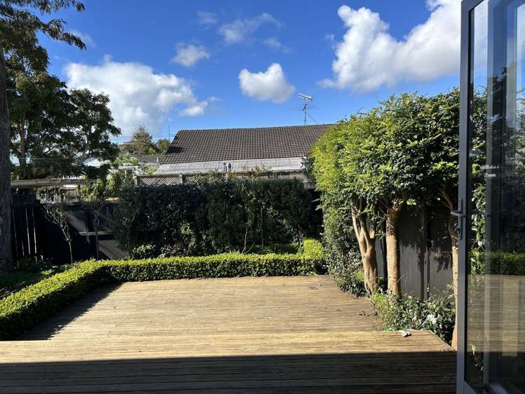 1/43 Abbotts Way Remuera_11