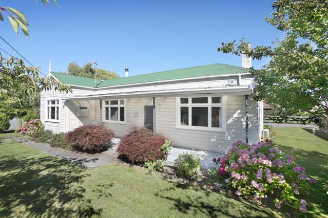 12 High Street Bulls_2