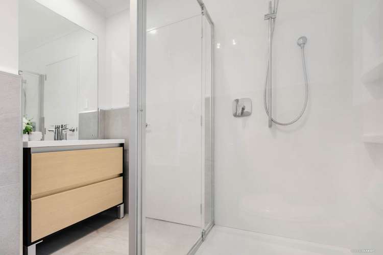 13 Frank Newton Road Swanson_8