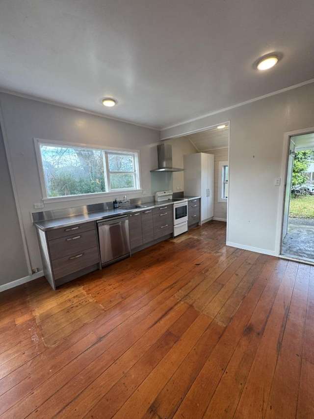 901 Waitakere Road Kumeu_4