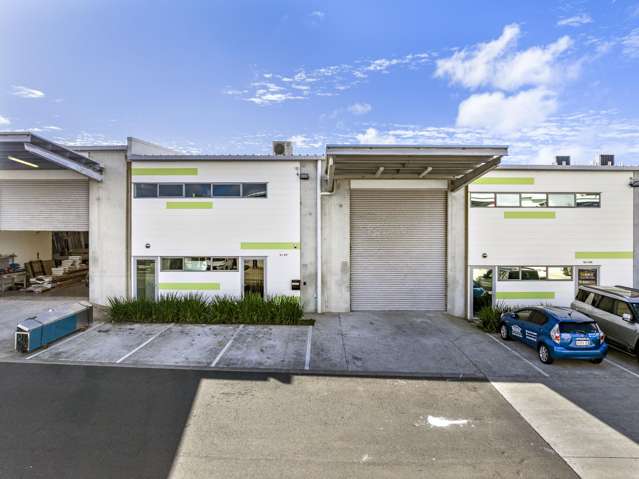 A-grade tilt slab industrial unit