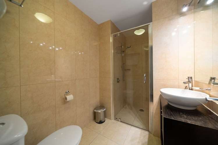 610/34 Lake Esplanade Queenstown_6