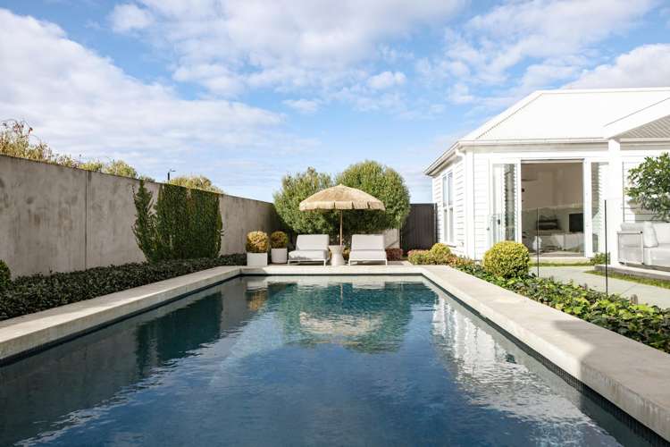 12 Sandpiper Ave Point Wells_10