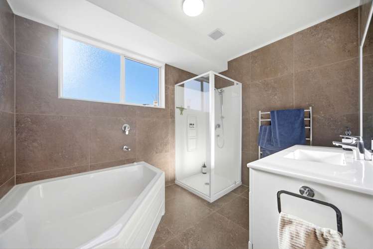 8 Unsworth Drive Unsworth Heights_15