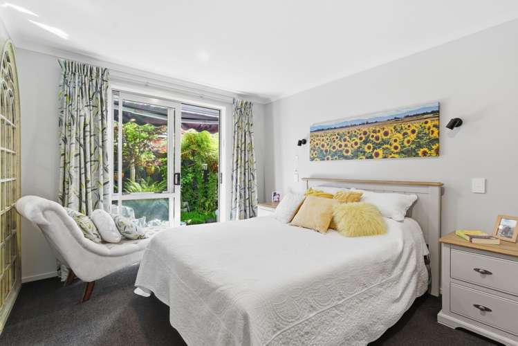 1 Hanlow Place Pyes Pa_10