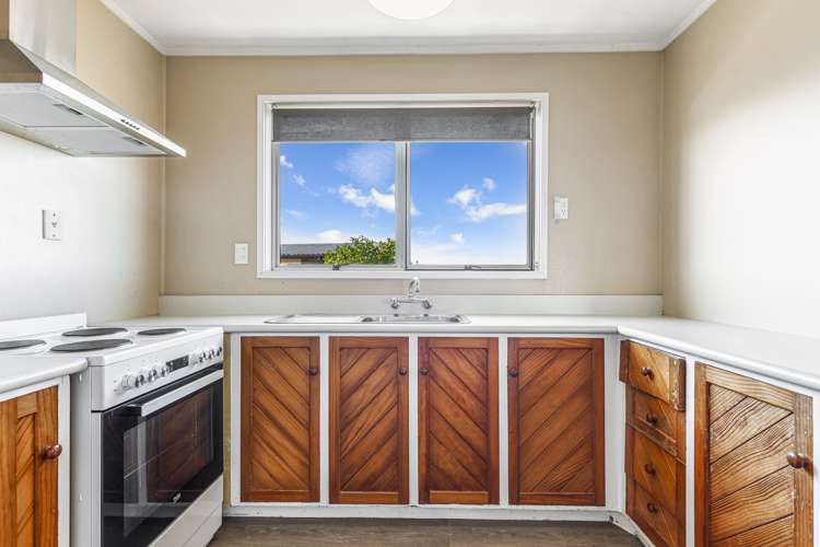 2/47 Royal Road Massey_17