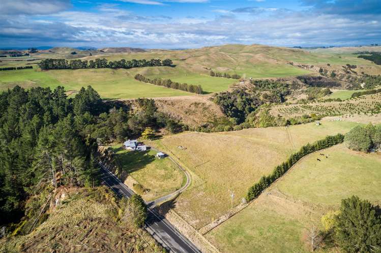 1383 Kereru Road Maraekakaho_28