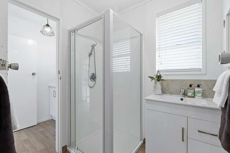 284A Botanical Road West End_11