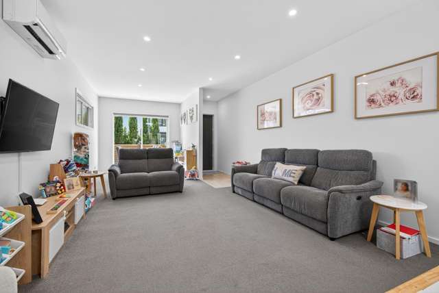 3E Breakwater Way Whitby_2