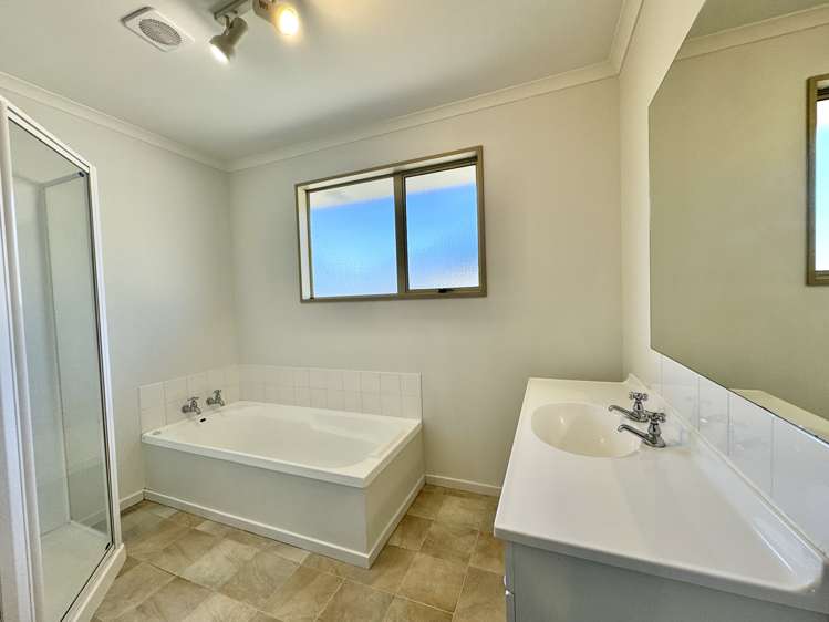 2 Waipori Place Glenwood_12