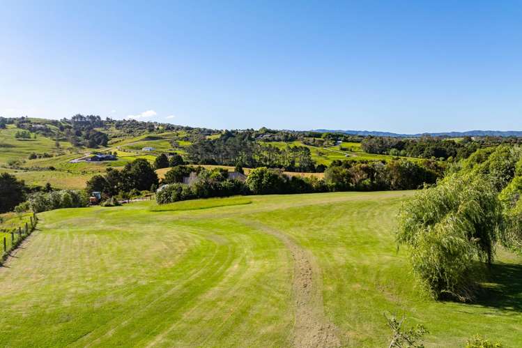 82 Daniel Parade Mangawhai_24