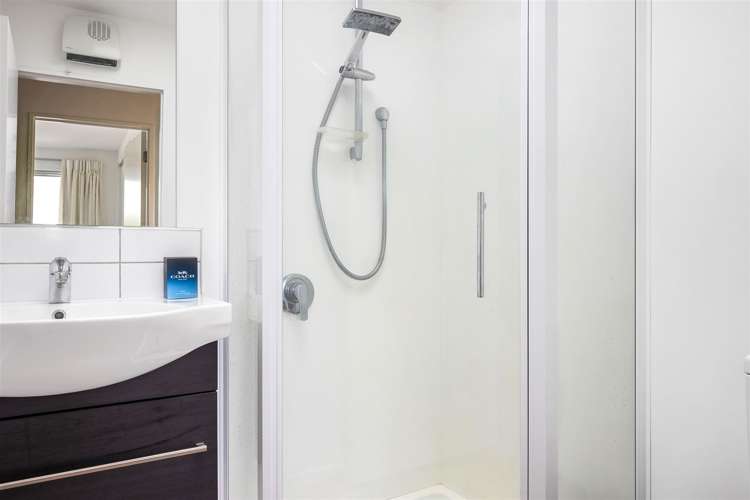 423 Mount Thomas Road Fernside_13