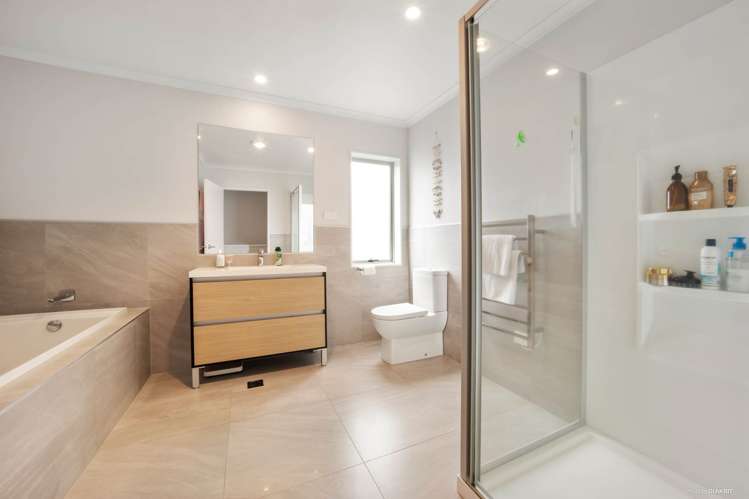 11 Orowaru Avenue Massey_13