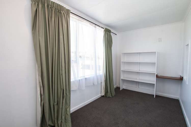 30 Dyson Street Strathern_13