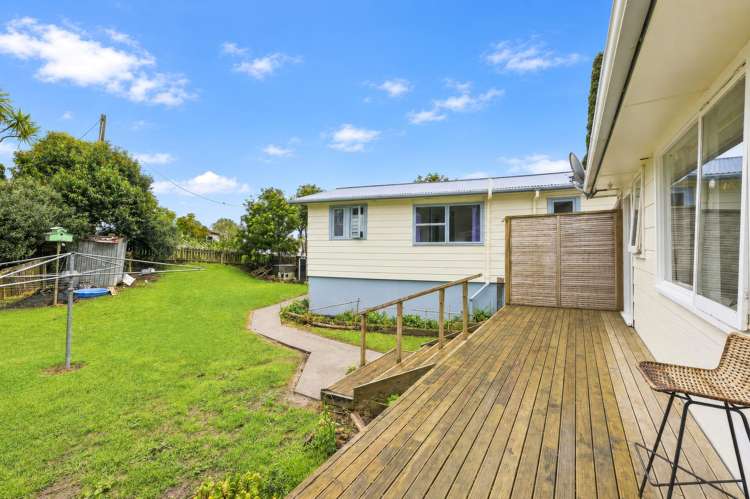 22 Karaka Street Helensville_16