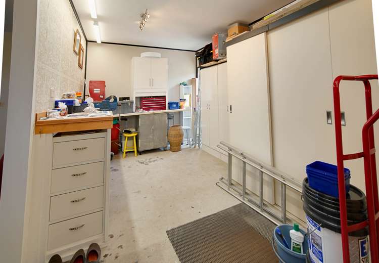 81 Aldinga Avenue Stoke_20