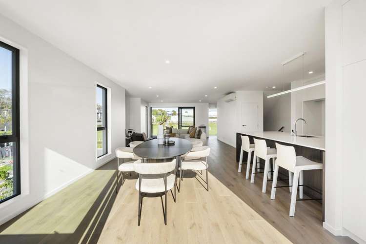 61 Riukiuta Avenue_5