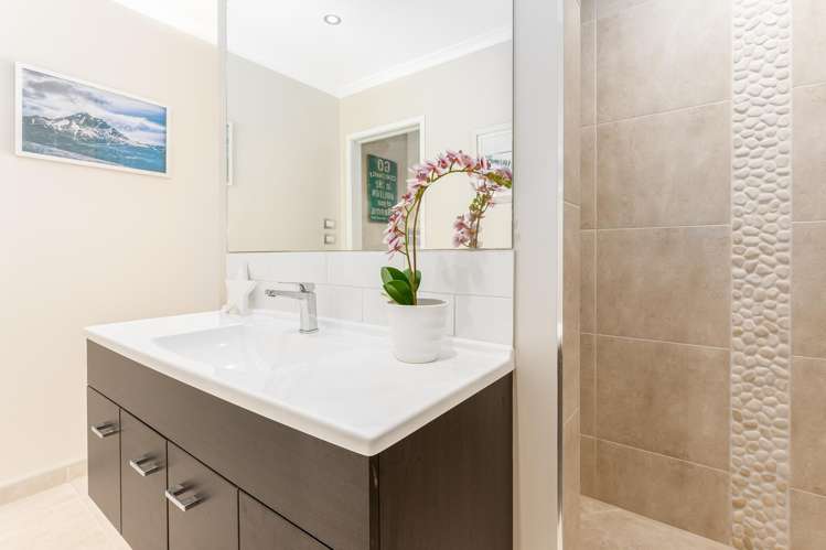 37 Pingao Lane Peka Peka_10