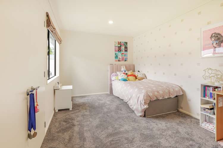 45 Ashurst Avenue Pukete_18