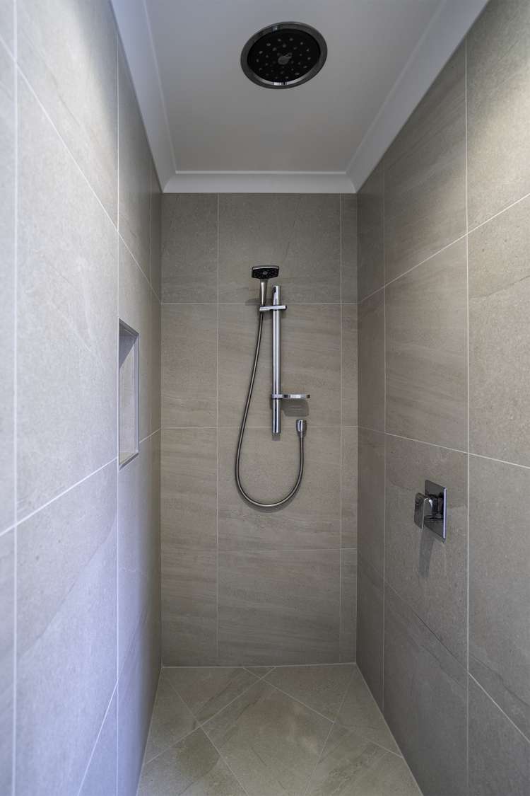 17 Henry Bell Close Leamington_14