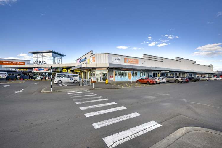 221 Russell Street North Hastings Central_13