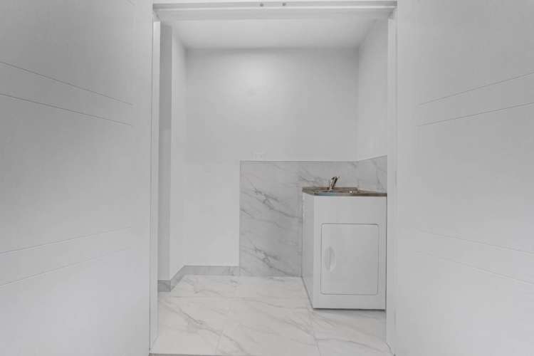 55 Survila Street Papakura_11