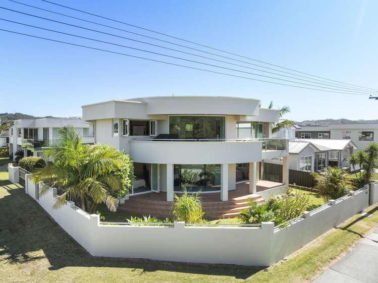 301 Beach Road Whangamata_35