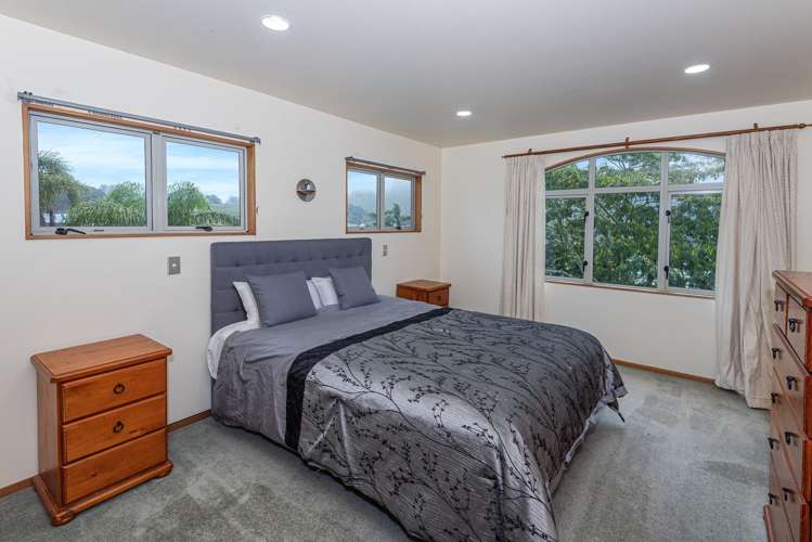 6 Scarborough Lane Te Kamo_13