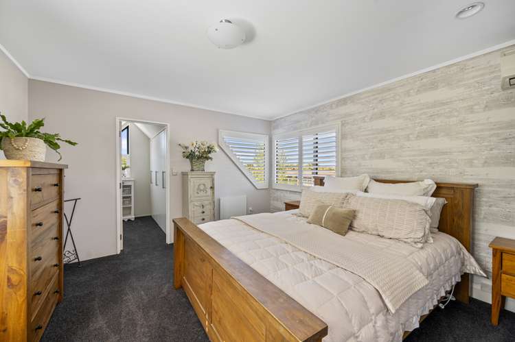 37 Kent Terrace Taradale_10