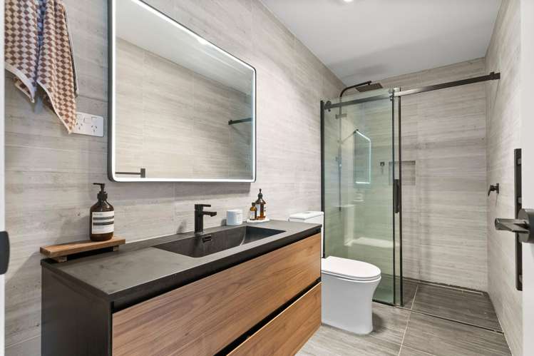 262c Meola Road Point Chevalier_6