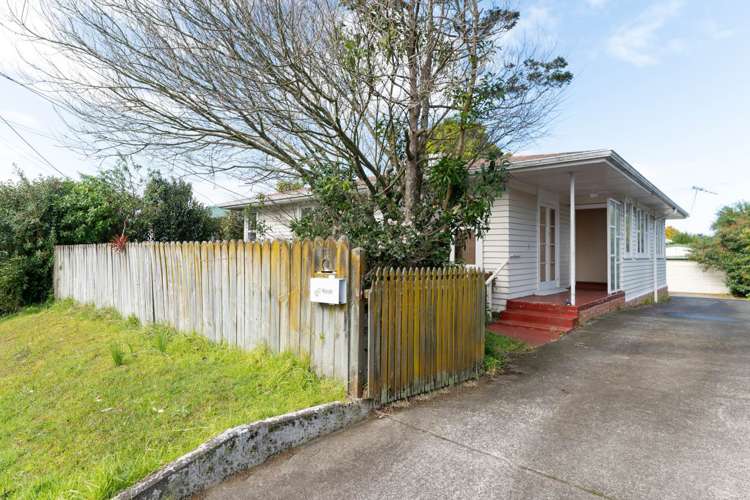 18 Bridge Avenue Te Atatu South_24