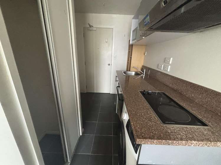 11B/113 Vincent Street City Centre_1
