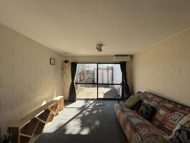 6/30 Picton Ave 10211_2