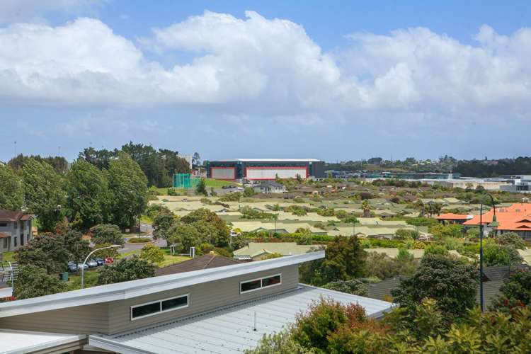 10 Graham Collins Drive Windsor Park_35