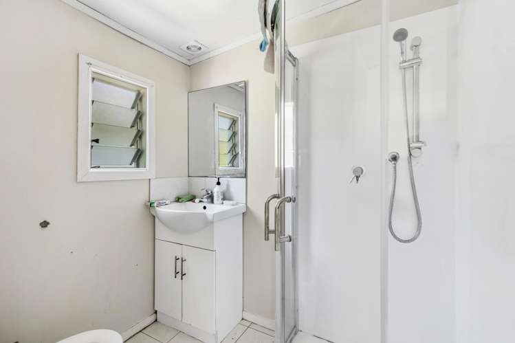 260 Whitney Street Blockhouse Bay_15