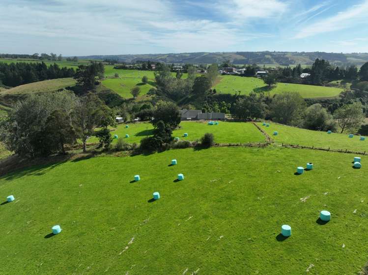 6 and 18 Michies Road Balclutha_20