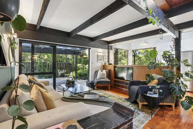 34 Hollywood Avenue Titirangi_2