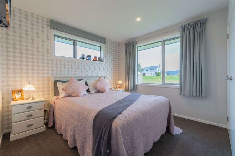 25 Tawera Place Te Anau_10