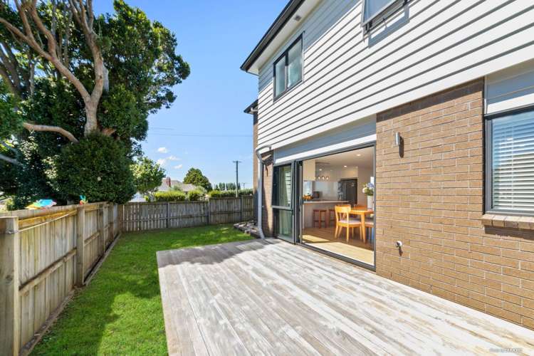 11 Te Hana Road Panmure_21