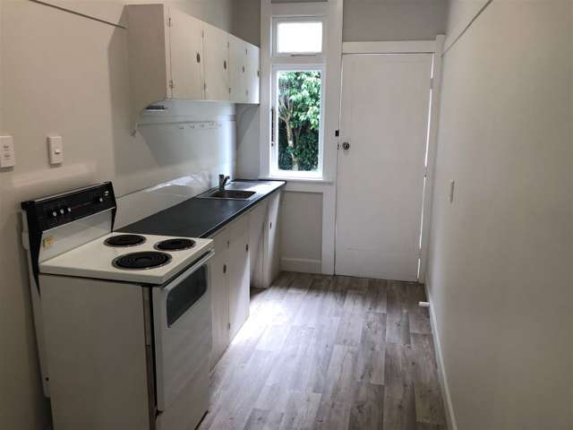 2/8 Gurr Place Aramoho_2