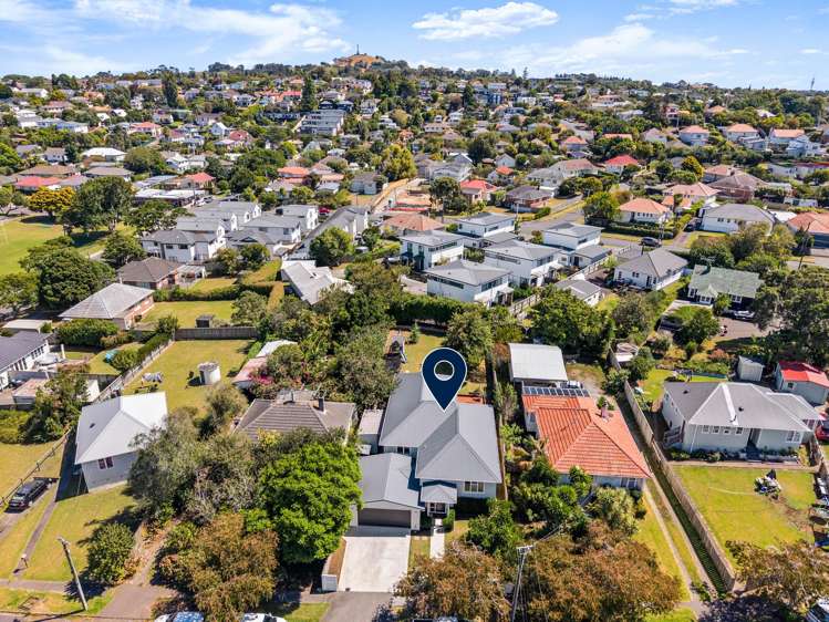 6 Tuata Street One Tree Hill_17