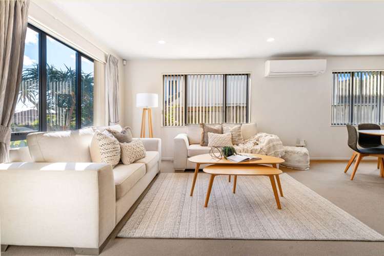 9 Oakville Avenue Flat Bush_22