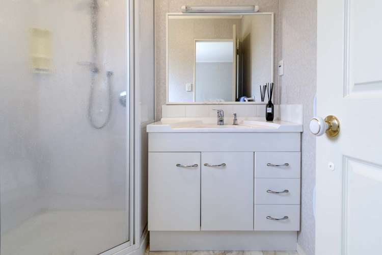 23 Bodiam Place Bethlehem_13