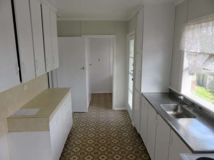 105 Silverdale Road 1076_3