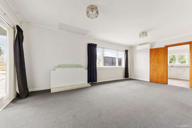 52 Beaubank Road Kelston_9