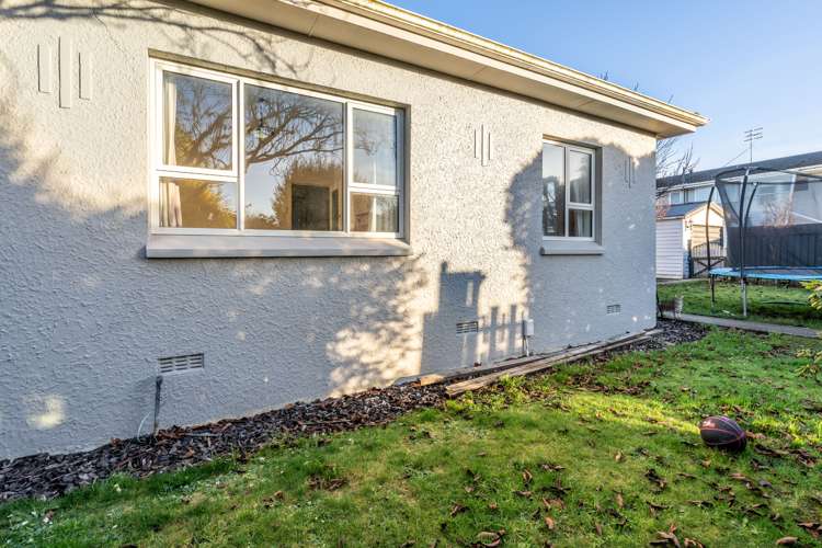 8 Wilton Street Windsor_19